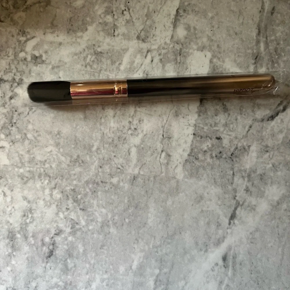 🌸Hipdot Contour Makeup Brush